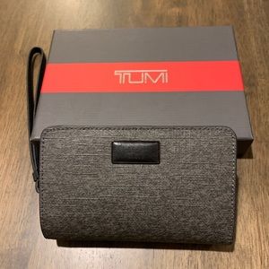 Tumi French Purse / Wallet